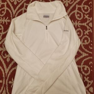 XS- Columbia quater zip fleece